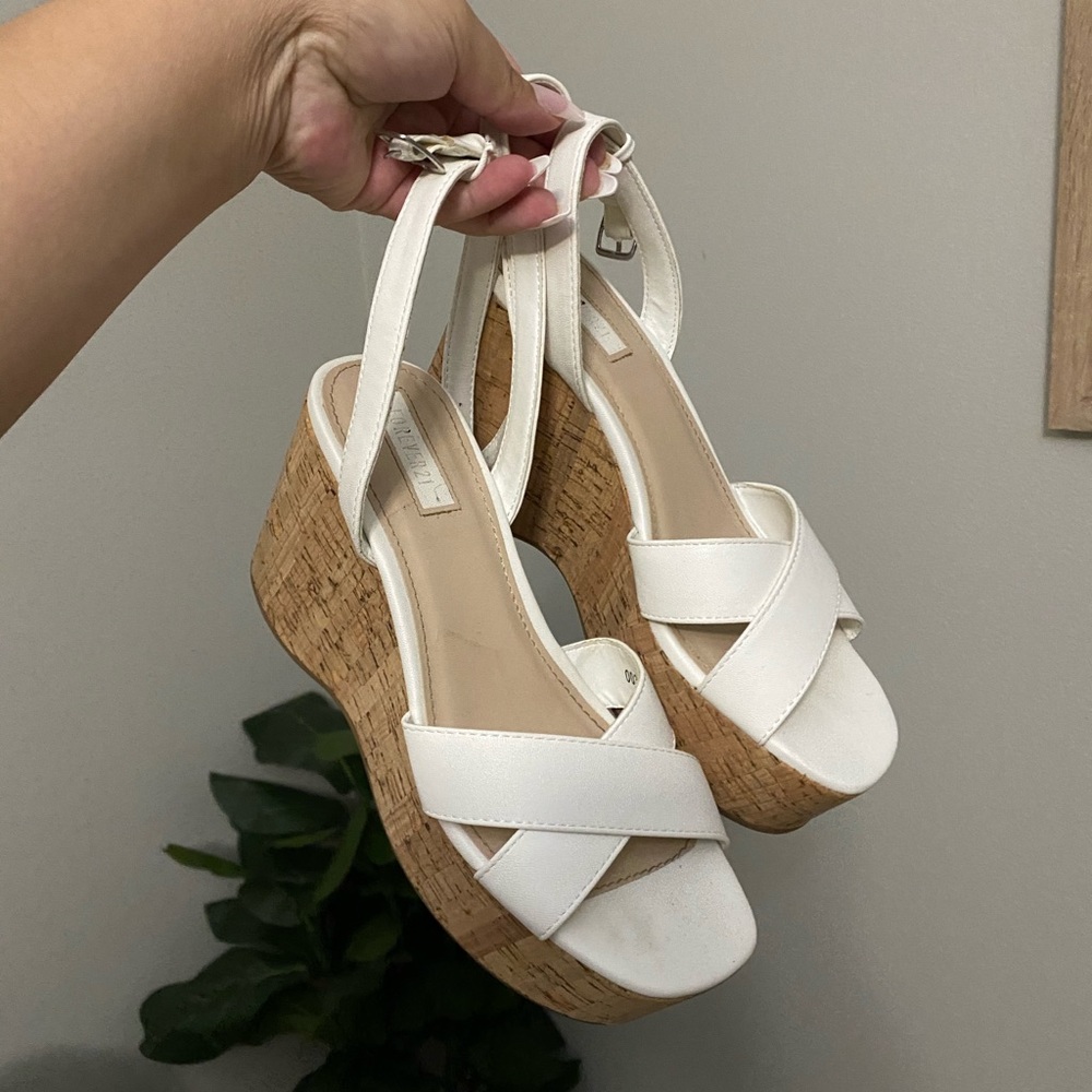 White Platforms